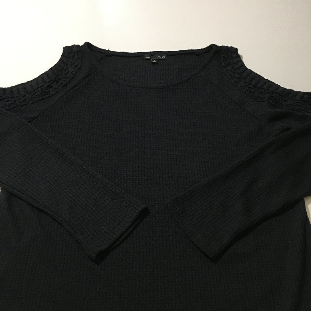 RXB Pullover Cold Shoulder Knit Top Black - Picture 5 of 7